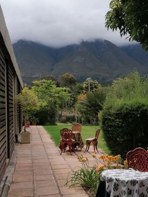 thumbnail: Front of property