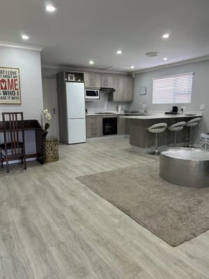 thumbnail: Living area