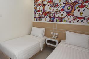 thumbnail: Room