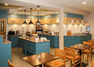 thumbnail: Breakfast area