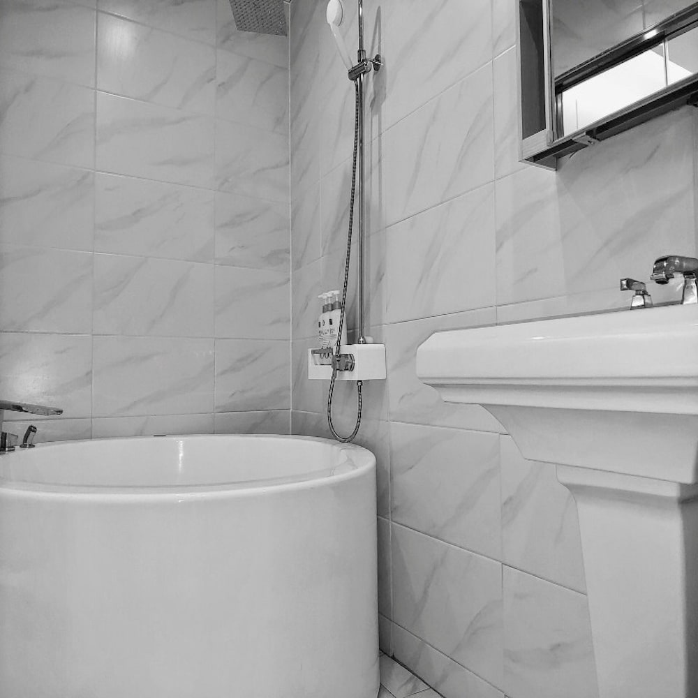 In-room business center