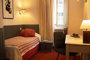 thumbnail: Room