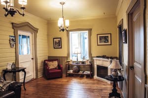 thumbnail: Interior detail