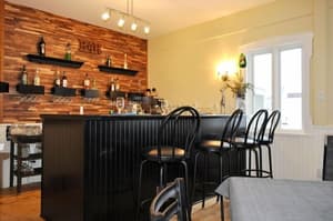 thumbnail: Interior