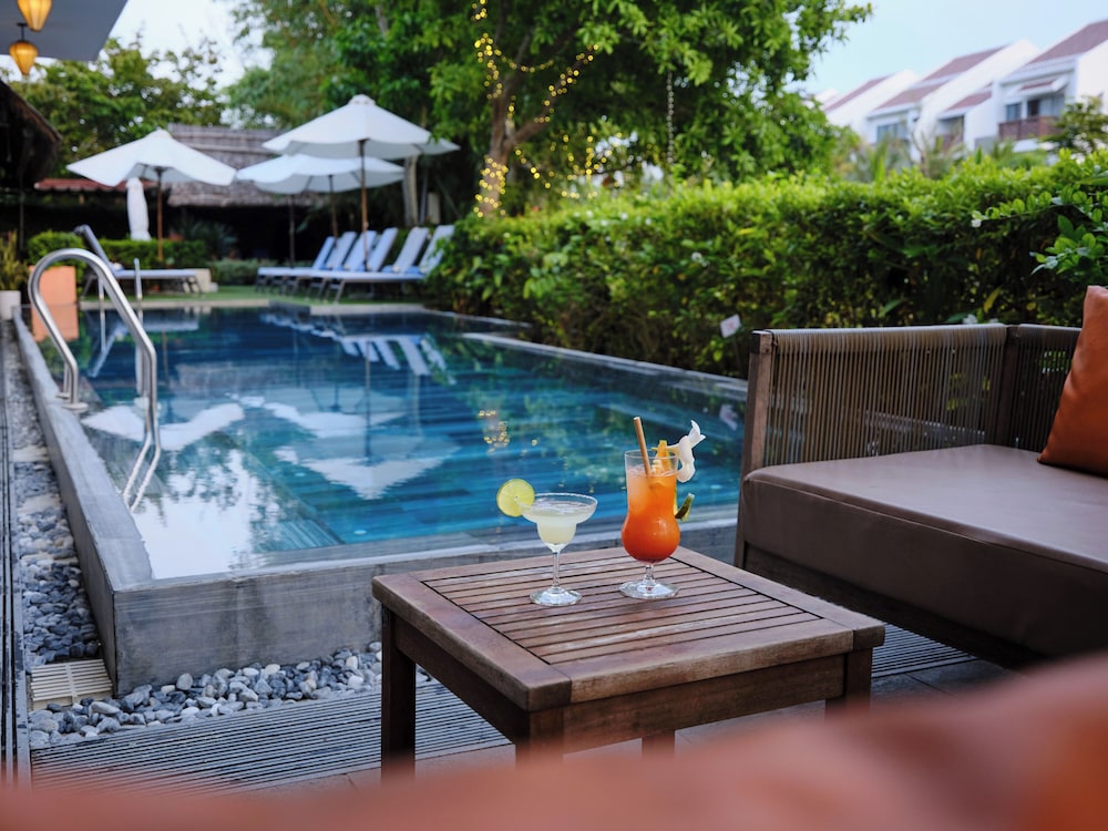 Sundeck