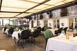thumbnail: Restaurant