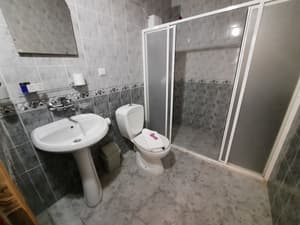 thumbnail: Bathroom amenities