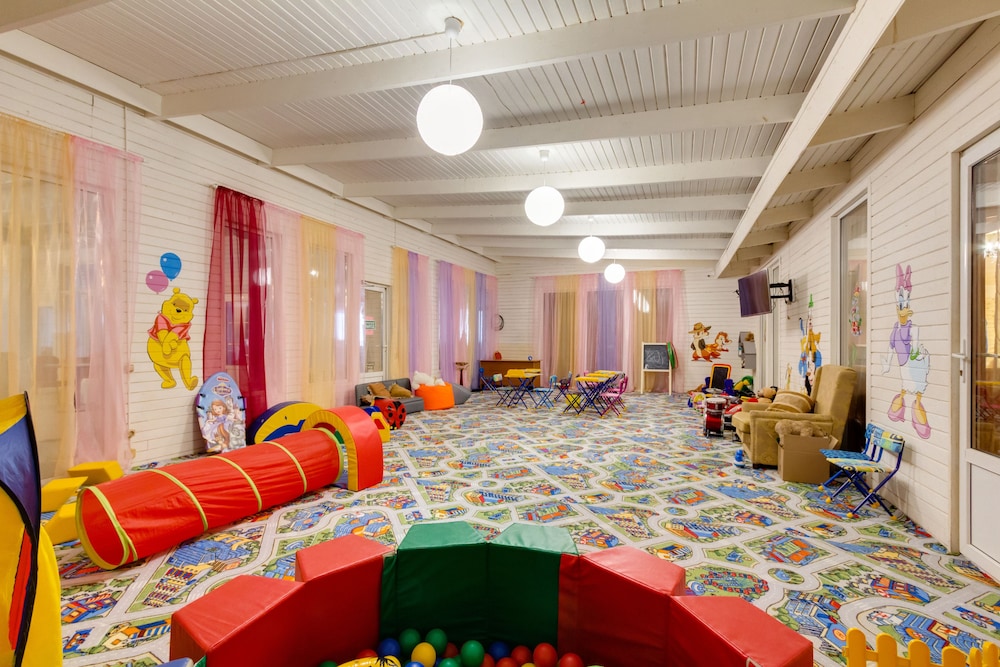 Children's play area - indoor