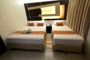 thumbnail: Interior