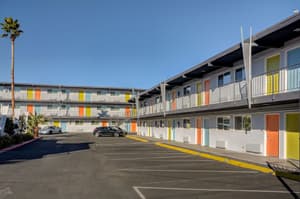 thumbnail: Parking