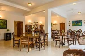 thumbnail: Restaurant