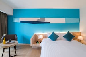 thumbnail: Room