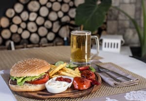 thumbnail: Restaurant