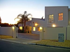 thumbnail: Exterior