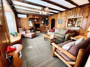 thumbnail: Interior