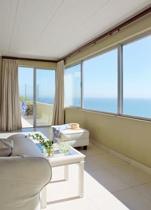 thumbnail: Living area