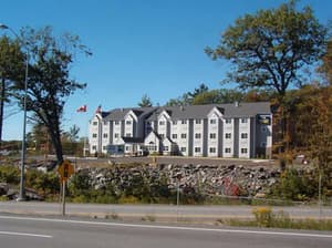 thumbnail: Exterior