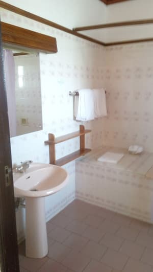 thumbnail: Bathroom