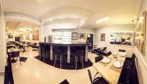thumbnail: Breakfast area