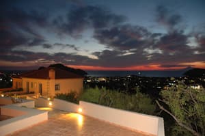 thumbnail: Exterior