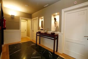 thumbnail: Hallway