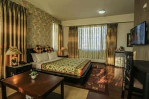 thumbnail: Room