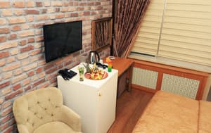 thumbnail: Lobby sitting area