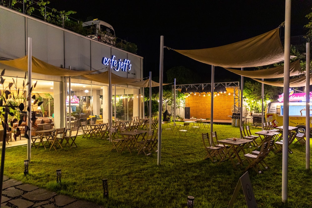 Cafe