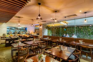 thumbnail: Restaurant