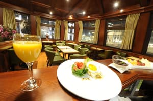 thumbnail: Restaurant