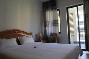 thumbnail: General view