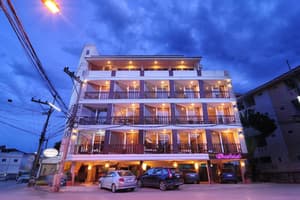 thumbnail: Exterior