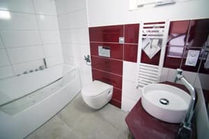 thumbnail: 58375548.jpg