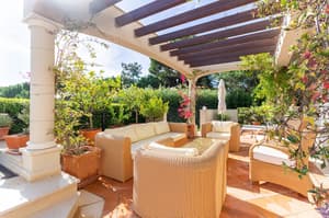 thumbnail: Terrace/patio