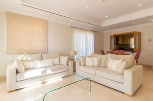 thumbnail: Living area