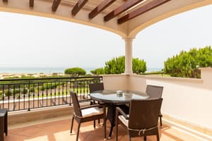 thumbnail: Terrace/patio