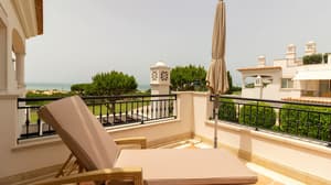 thumbnail: Terrace/patio