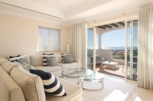 thumbnail: Living area