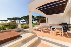 thumbnail: Terrace/patio