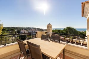 thumbnail: Terrace/patio