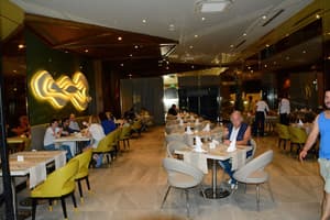 thumbnail: Restaurant