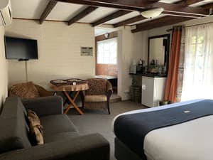 thumbnail: Private kitchenette