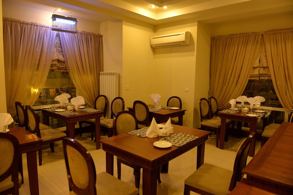 Restaurant-cafeteria