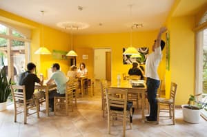 thumbnail: Restaurant