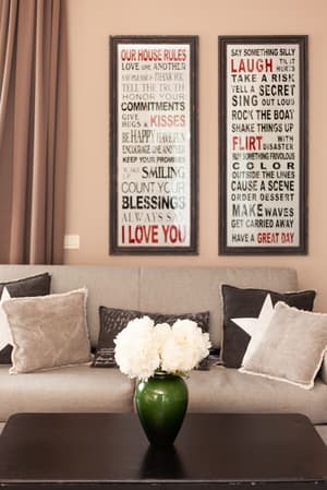 thumbnail: Interior detail