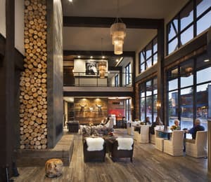 thumbnail: Lobby sitting area