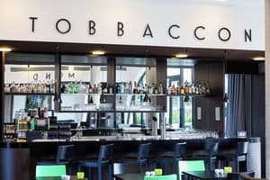 thumbnail: Bar (on property)