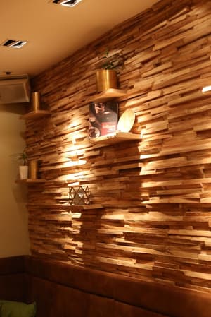 thumbnail: Interior detail