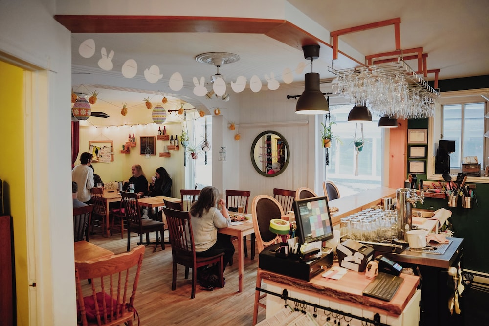 Cafe