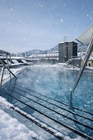 thumbnail: Rooftop pool